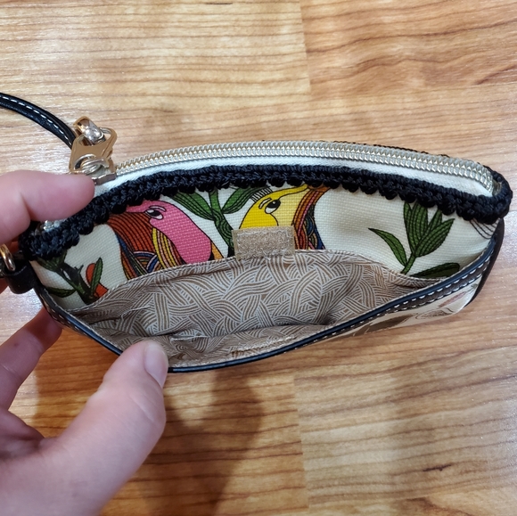 Sak‎ Roots wristlet - Picture 4 of 9